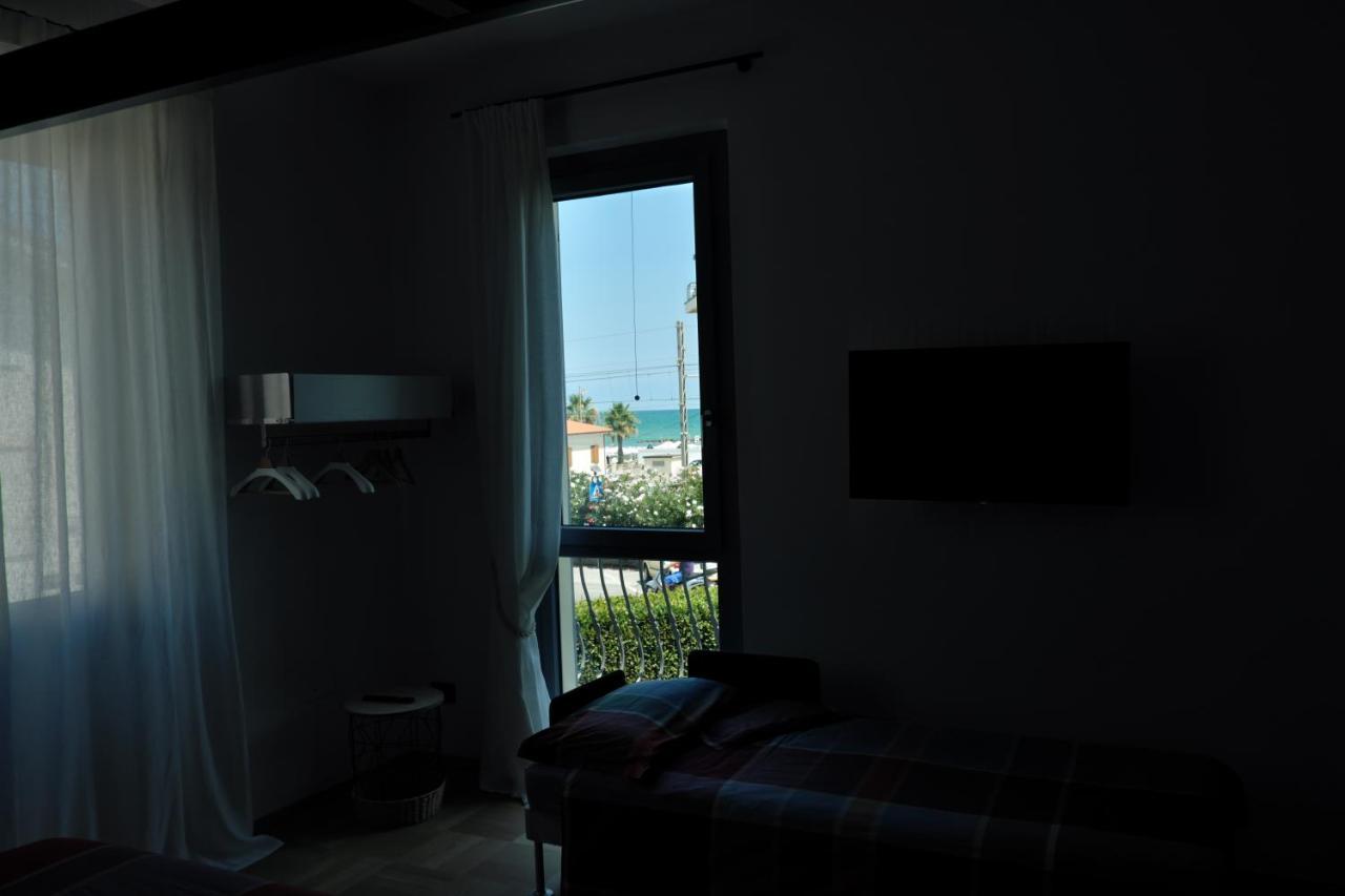 INVENTO bnb unconventional maison Civitanova Marche Extérieur photo